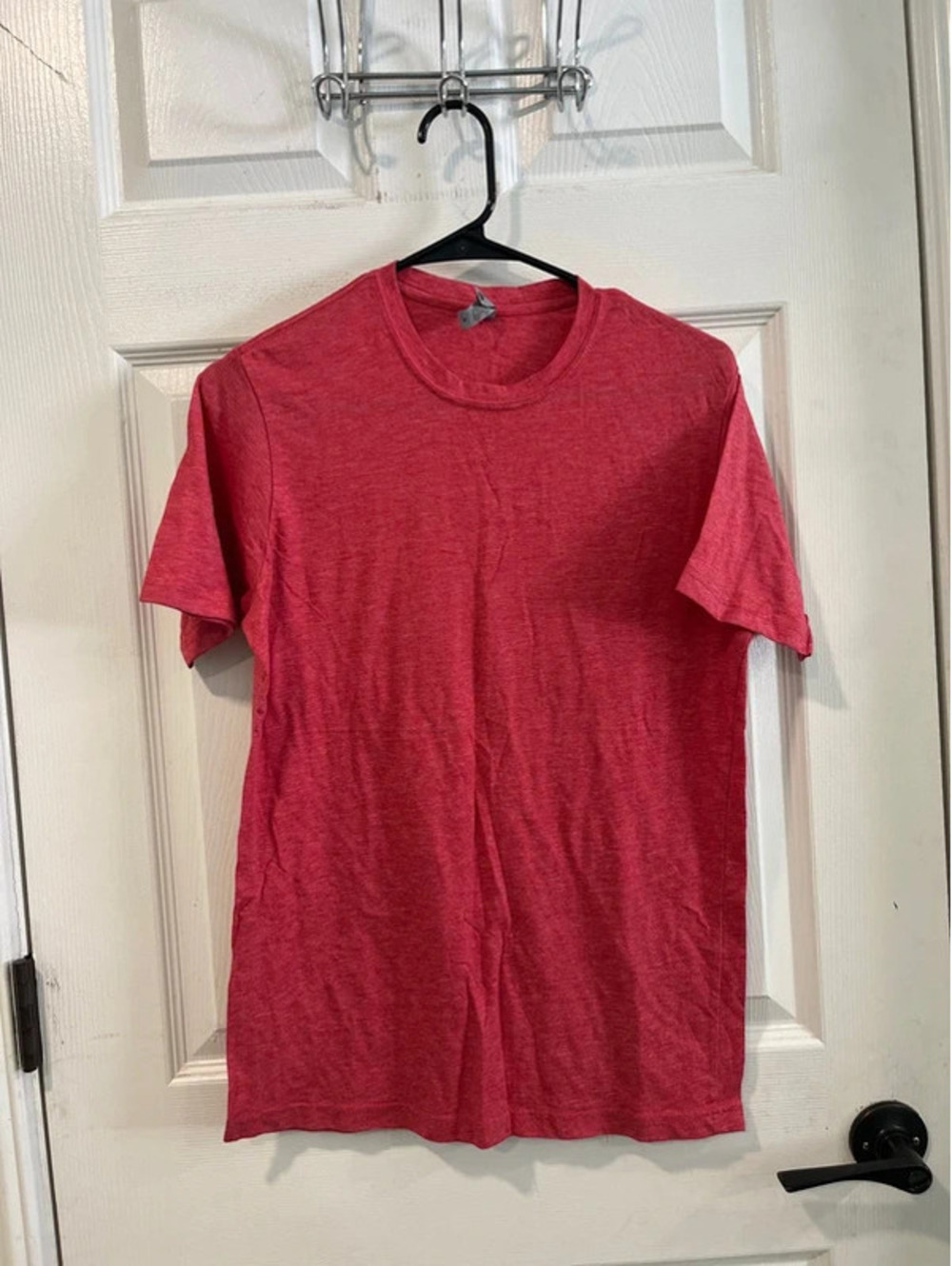Mans XS red T-shirt
